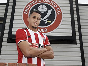 Ravel Morrison signs for Sheff...